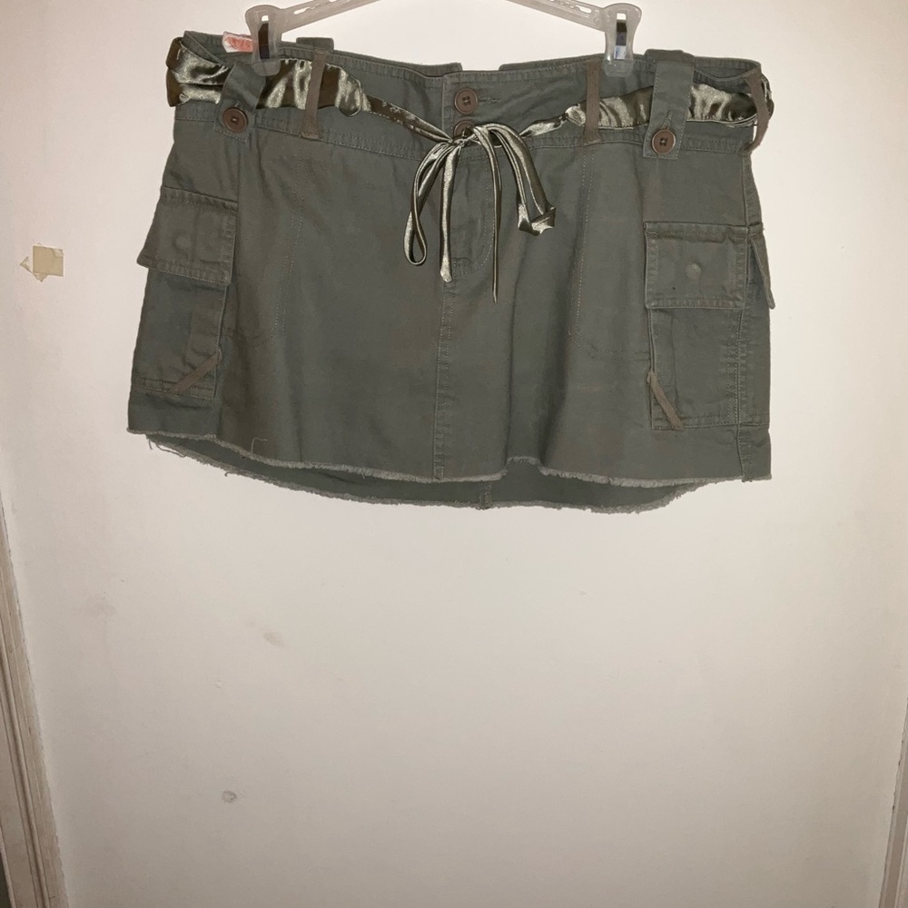 Steve & Barry's Olive Cargo Skirt